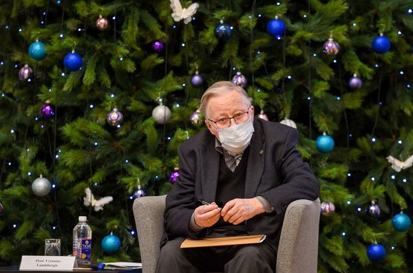 Президент Литвы на фоне COVID-19 и высочайшей смертности вспомнил об СССР - Sputnik Литва