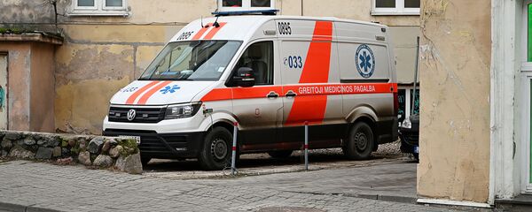 Машина скорой помощи в Вильнюсе Машина скорой помощи в Вильнюсе - Sputnik Литва