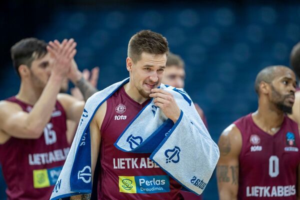 Литкабелис выиграл, но не с тем счетом Литкабелис выиграл, но не с тем счетом - Sputnik Литва