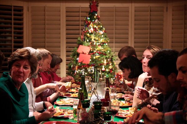 Праздничный ужин - Sputnik Литва