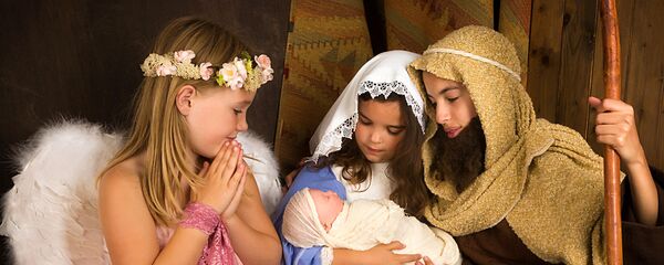 Дети разыгрывают Рождественский вертеп - Sputnik Литва