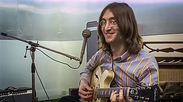 Piteris Džeksonas pristatė vaizdo įrašą iš būsimo filmo apie The Beatles kadrų - Sputnik Lietuva
