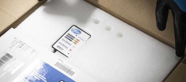 Вакцина от коронавируса Pfizer и BioNTech прибыла в Литву - Sputnik Lietuva