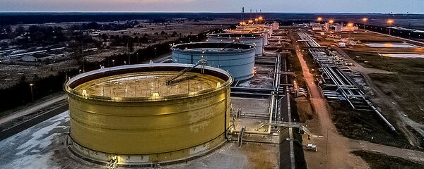 Нефтяной терминал Бутинге в Литве Нефтяной терминал Бутинге в Литве - Sputnik Lietuva