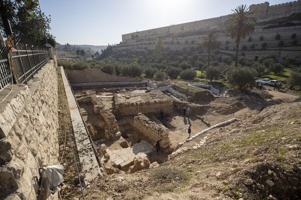 Руины ритуальной бани и церкви возрастом 2000 лет, найденные в Иерусалиме - Sputnik Lietuva