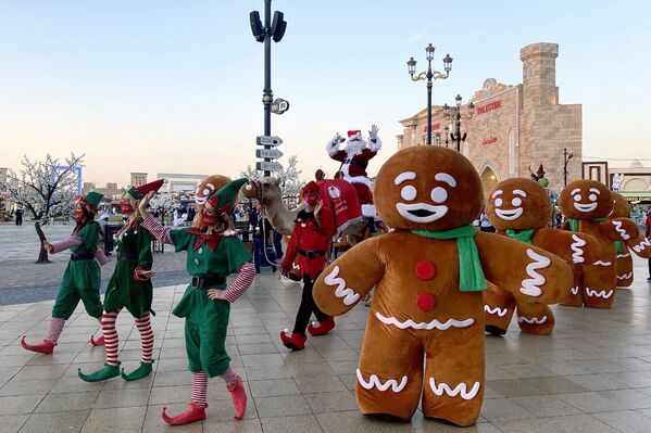 Рождественский парад в Дубаи - Sputnik Lietuva