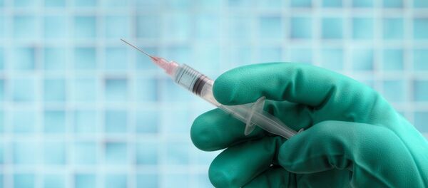 Шприц в руке - Sputnik Литва