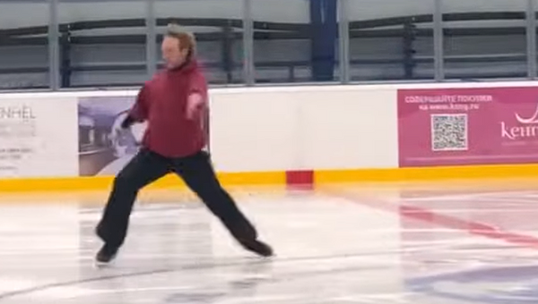 Король льда: Плющенко исполнил на видео дорожку шагов в испанском стиле - Sputnik Lietuva