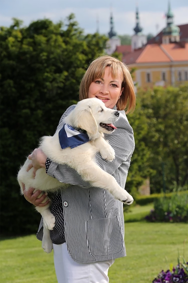 Жена президента Чехии Милоша Земана со своей собакой Дарси - Sputnik Lietuva