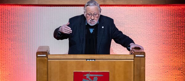 Литовский политик Витаутас Ландсбергис в Сейме  - Sputnik Литва