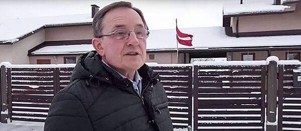 Изъяли даже то, что не нужно было: задержанный в Латвии русскоязычный журналист Андрей Яковлев Изъяли даже то, что не нужно было: задержанный в Латвии русскоязычный журналист Андрей Яковлев - Sputnik Литва