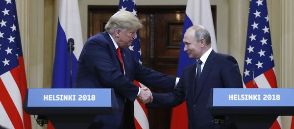 Встреча президента РФ Владимира Путина и президента США Дональда Трампа в Хельсинки - Sputnik Lietuva