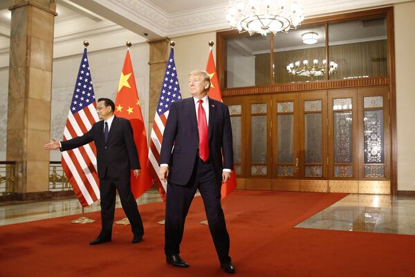 Дональд Трамп и премьер-министр Китая Ли Кэцян - Sputnik Lietuva