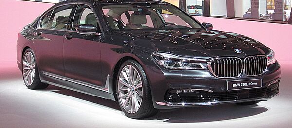 BMW седьмого класса - Sputnik Литва