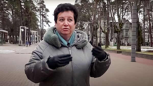 Объявили настоящую травлю: Алла Березовская о задержаниях русскоязычных журналистов в Латвии - Sputnik Литва