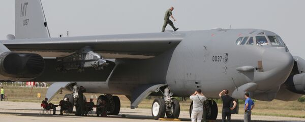 Американский бомбардировщик Б-52 - Sputnik Литва