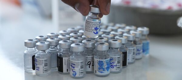 Вакцина против COVID-19 Pfizer-Biontech - Sputnik Литва