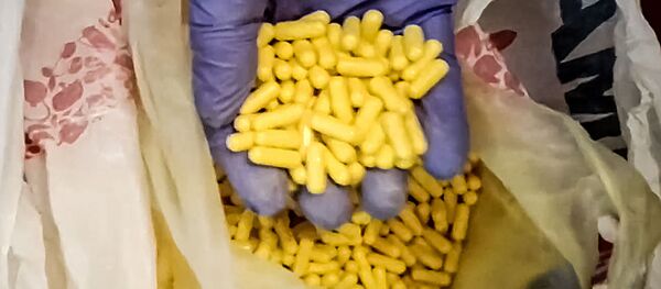 Policija parodė dopingo sandėlį šiauliečio bute Policija parodė dopingo sandėlį šiauliečio bute - Sputnik Lietuva