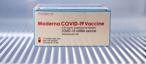 Вакцина против коронавируса Moderna Covid-19 - Sputnik Литва