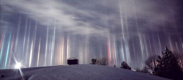 Природное явление - световые столбы - Sputnik Литва