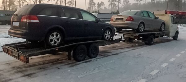 Украинец попытался незаконно привезти машины в Литву  - Sputnik Литва