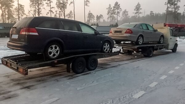 Украинец попытался незаконно привезти машины в Литву  - Sputnik Lietuva