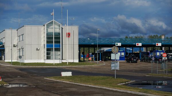 Въезд на российский пограничный пункт пропуска Бурачки, архивное фото - Sputnik Литва