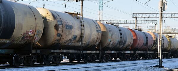 Железнодорожные цистерны зимой - Sputnik Литва