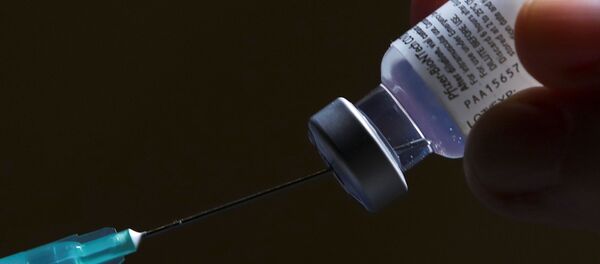 Вакцина от коронавируса Pfizer-BioNTech (COVID-19) - Sputnik Литва