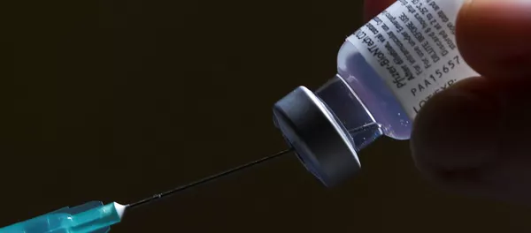 Вакцина от коронавируса Pfizer-BioNTech (COVID-19) - Sputnik Lietuva