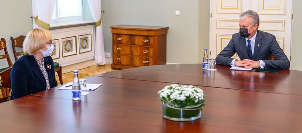 Президент Литвы Гитанас Науседа встретился с министром образования, науки и спорта Юргитой Шюгждинене - Sputnik Литва
