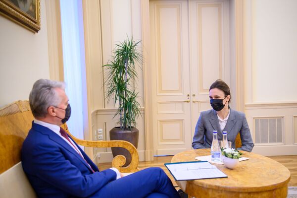 Президент Литвы и спикер Сейма обсудили план массовой вакцинации - Sputnik Литва