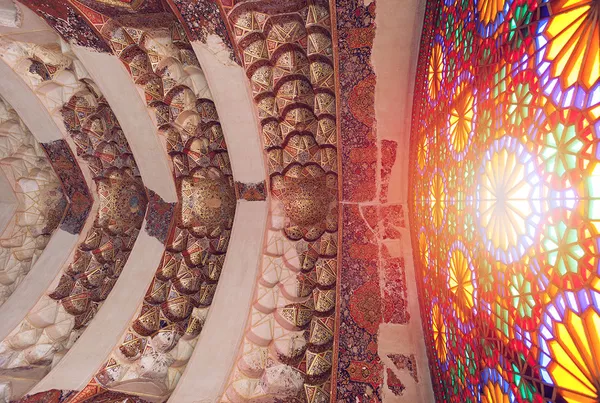 Снимок Arg of Karim Khan австралийского фотографа Borna Mirahmadian, победивший по мнению публики в конкурсе The Art of Building 2020