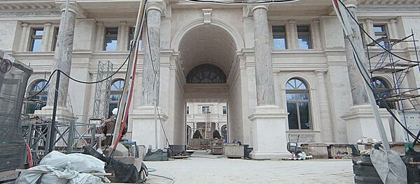 Кадр из видео Сказочный дворец: первая экскурсия по дворцу в Геленджике Кадр из видео Сказочный дворец: первая экскурсия по дворцу в Геленджике - Sputnik Lietuva