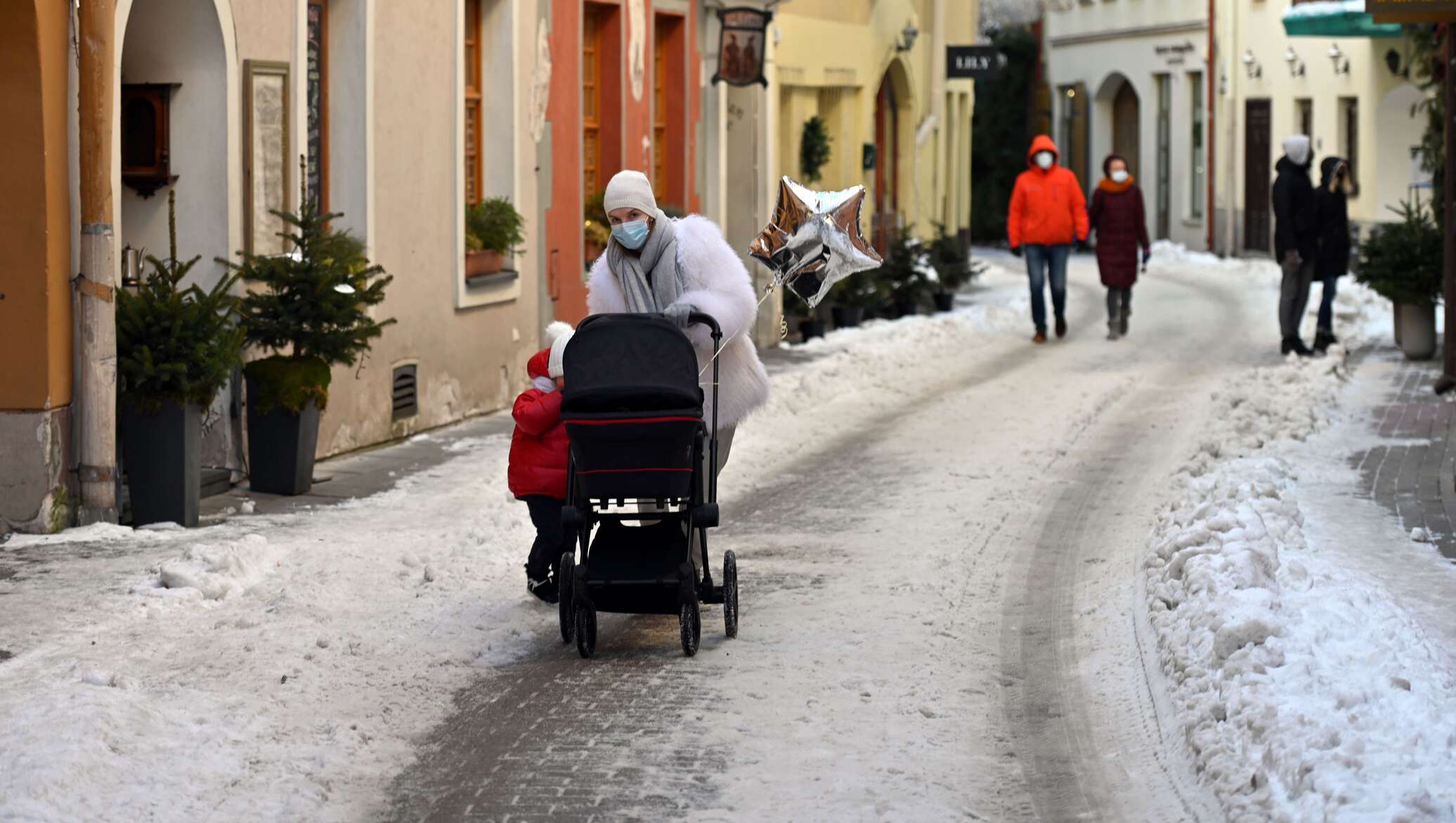 Репатриация гражданства это. Литва флаг столица. Украинские националисты 1941-1944 гг. Граница литва беларусь. За решёткой в польше.