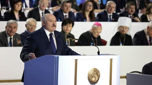 Президент Белоруссии Александр Лукашенко выступает на VI Всебелорусском народном собрании - Sputnik Lietuva