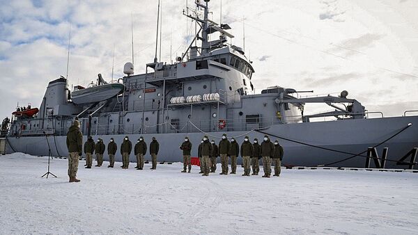 Литовские солдаты, отправленные в международные миссии - Sputnik Литва