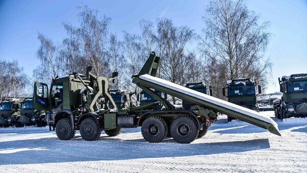 Литовская армия получила 15 немецких грузовиков  - Sputnik Литва