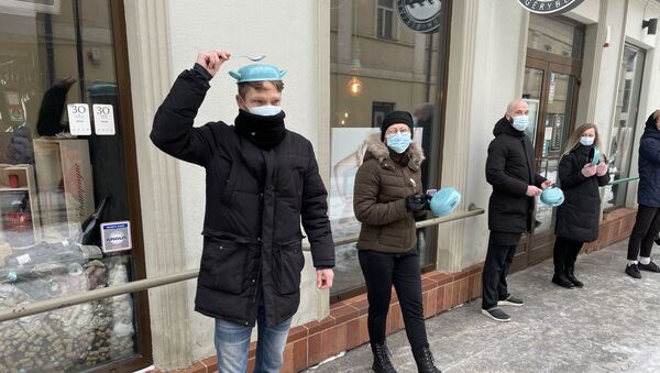 Акция протеста владельцев и сотрудников закрытых на фоне пандемии баров, ресторанов и ночных клубов в Вильнюсе - Sputnik Литва