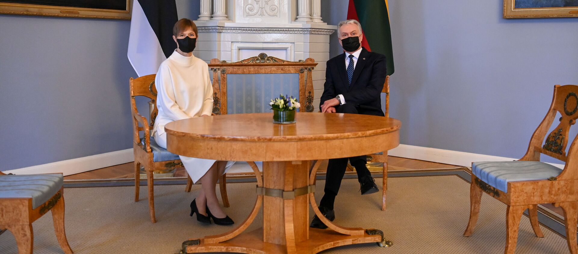 Estijos vadovė Kersti Kaljulaid ir Lietuvos prezidentas Gitanas Nausėda - Sputnik Lietuva, 1920, 03.03.2021