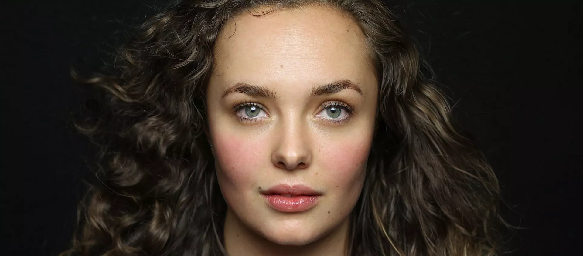 Mergina iš anglų ir austrų etninės grupės projekte The Ethnic Origins of Beauty - Sputnik Lietuva, 1920, 15.03.2021