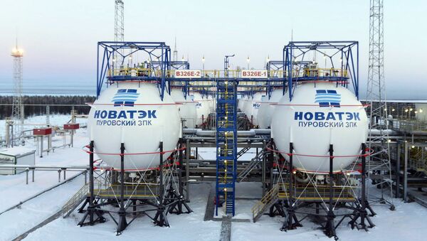 Завод по производству сжиженного природного газа фирмы Новатэк - Sputnik Литва