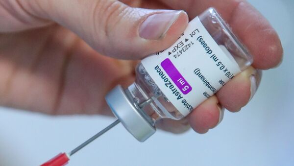 Вакцинация вакциной против коронавируса AstraZeneca (COVID-19)  - Sputnik Lietuva