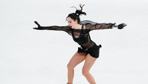 На льду как на сцене: костюмы фигуристов на чемпионате мира в Стокгольме - Sputnik Литва