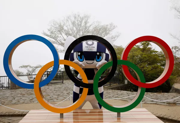 2020 metų vasaros Olimpinių žaidynių Tokijuje talismanas buvo pavadintas Miraitova. Šis vardas susideda iš japonų žodžių mirai (ateitis) ir tova (amžinybė). Dėl koronaviruso pandemijos žaidynės buvo atidėtos į šiuos metus, tačiau buvo nuspręsta palikti prierašą 2020. 2020 metų vasaros Olimpinių žaidynių Tokijuje talismanas buvo pavadintas Miraitova. Šis vardas susideda iš japonų žodžių mirai (ateitis) ir tova (amžinybė). Dėl koronaviruso pandemijos žaidynės buvo atidėtos į šiuos metus, tačiau buvo nuspręsta palikti prierašą 2020. - Sputnik Lietuva