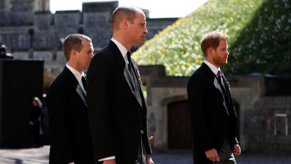 Принц Уильям и принц Гарри на похоронах принца Филиппа - Sputnik Lietuva