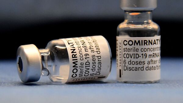 Ампулы с вакциной от коронавируса Pfizer/BioNTech - Sputnik Lietuva