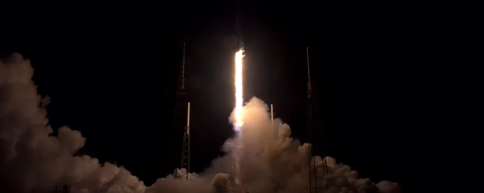 Ракета-носитель Falcon 9 стартовала с группой из 60 интернет-спутников Starlink - Sputnik Lietuva, 1920, 09.05.2021