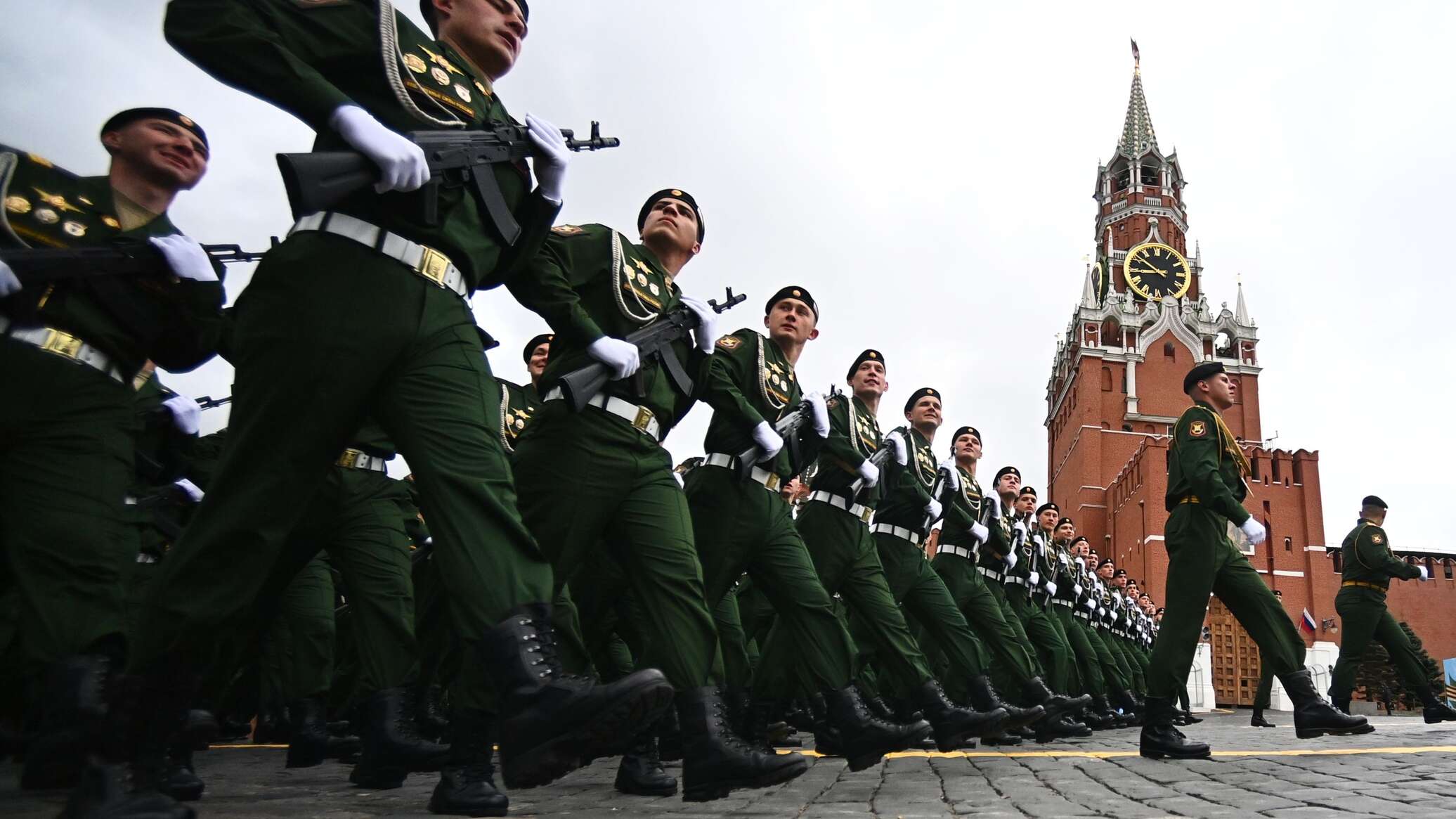 Парад в москве