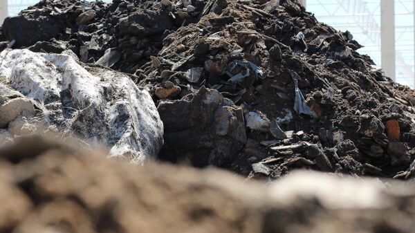 Nelegaliai palaidotos asbesto turinčios atliekos Vilniuje - Sputnik Lietuva